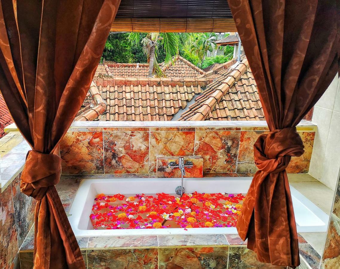 Lovina Palace Extérieur photo